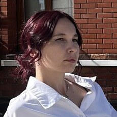 Арина, 19 лет, Москва — Познакомиться для секса сегодня